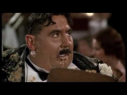 e Monty Python Mr Creosote AUF DEUTSCH