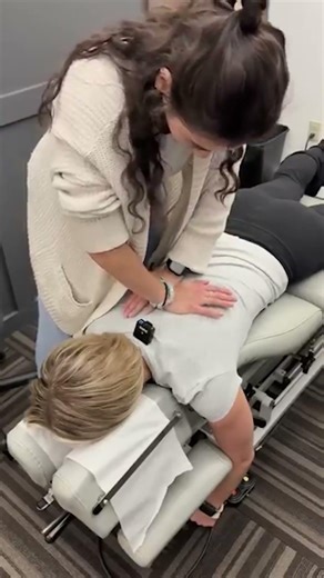Spinal Back Adjustment in Bloomington MN — Loud Release #ChiropracticASMR #BackPainRelief