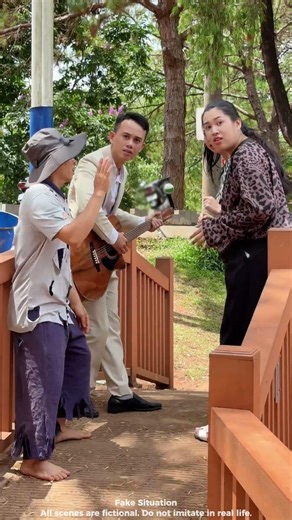 Music Saves Her [764][SOS HERO] #SOSHero #KindnessWins #HelpOthers #HeroMoment #goodman #SpreadLove