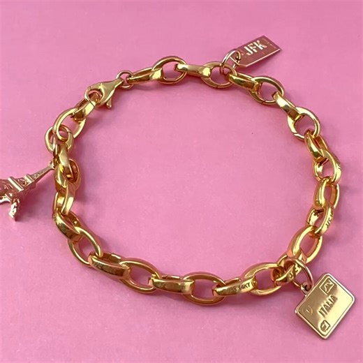 1.9K views · 32 reactions |  Been eyeing this beauty? Snag it now — 25% OFF (and yep, the rest of our charm bracelets too). ⏰ Don’t wait — they won’t last long. | Jet Set Candy | Facebook