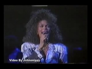 Whitney Houston 完美的美国之声 Madison Square Garden on Aug. 28, 1988