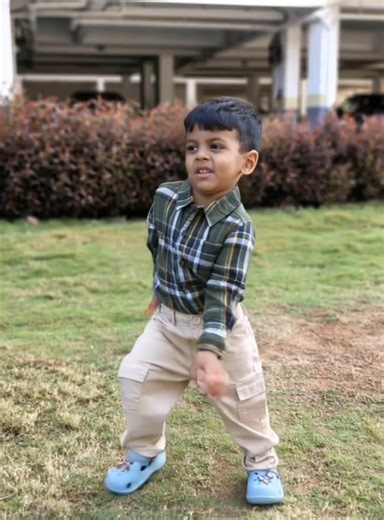 Break Dance #shortsvideo #baby #ytshorts #funny #vlog #shorts