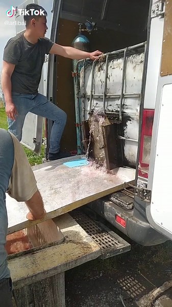 Industrial Liquid Transfer Process Explained