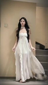 4.6K views · 54 reactions | #taiwan #girltaiwan #beautifulgirl #美麗的女孩 #台灣女孩 #趨勢 #trend #台灣 #reels | 這裡有一個漂亮的女孩 | Facebook