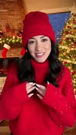 Young Woman’s Christmas Wishes 🎄❤️ | Pure Holiday Vibes! #ChristmasWishes #MerryChristmas #holiday