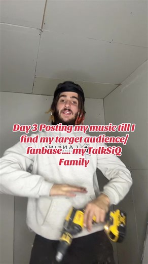 Where my nerds at? “I Can Rhyme” Out Everywhere!!! #transformers #rap #independentartist #studio #soletherapper @ekohmusic