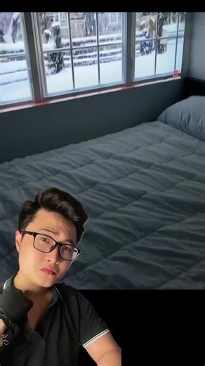 Portable Projector Unboxing and Demonstration