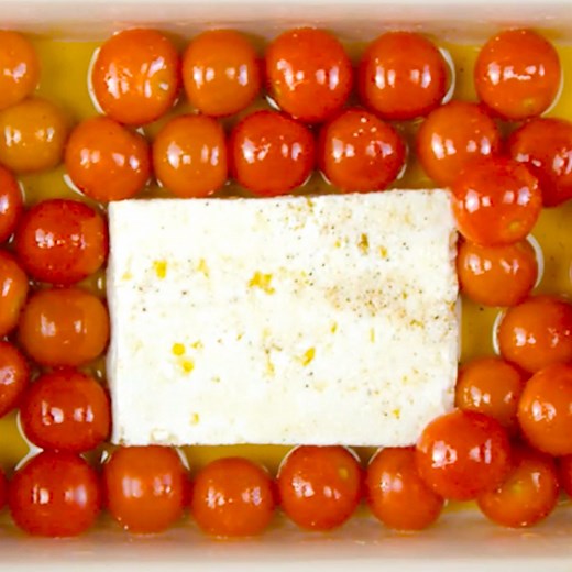 1.3M views · 12K reactions | Baked Feta Pasta : nouvelle recette de pâtes virale sur Internet   Vous en rêviez ? Nous l'avons fait : nos 100 meilleures recettes en version papier dans notre livre disponible ici : https://www.amazon.fr/dp/398216883X Pour les instructions, c'est par ici : https://bit.ly/39azxKJ Sauvegarder sur Pinterest : https://bit.ly/3cgKwEj | Bon Ap’ | Facebook