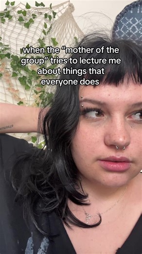 fiona (@fiona.raaaaa)’s video of dad of the friend group