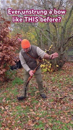 Unstringing a 30 lb Recurve Bow… With a Twist 🎯