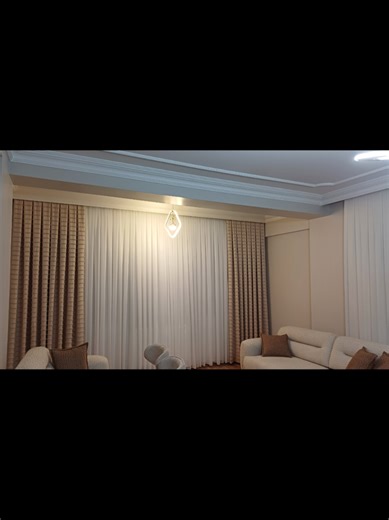 Fon ve Tül Perde Tasarımı ile Şık Evler