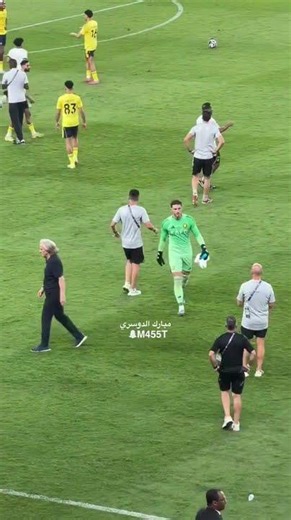 Jorge Jesus 'passado' com Bento: nem cumprimentou o guarda-redes do Al Nassr após erro #alnassr