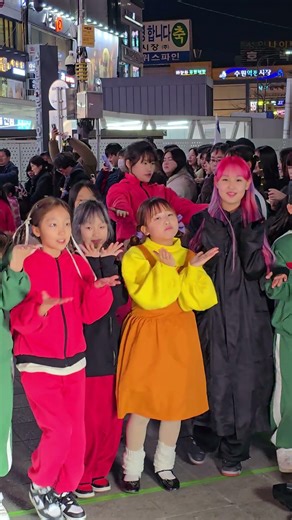 이래도 x랄 저래도 x랄 #춤추는나율 #kpop #music #dance #쇼츠 #챌린지 #AFstarz #춤추는곰돌 #dreamgirls #랜덤댄스 #randomdance