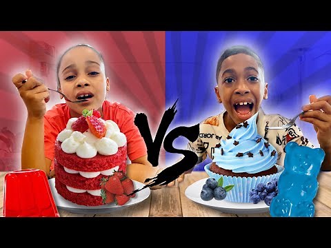 RED VS BLUE FOOD CHALLENGE!!
