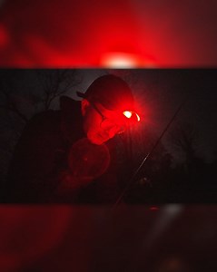 Night time Spombing... No probs! 🌌🚀 . Putting out plenty of bait accuratley during the hours of darkness, was made much easier with the help of some handy lighting! 👀 . If you're wondering "WTF (what the fish) is that on Danny's Spomb!?" - check out the ingenious product from our friends @bite_light_ltd 🙌🏻 . . #korda #kordaofficial #gigantica #carpfishing #bitelight #spomb #toptip | Korda Developments