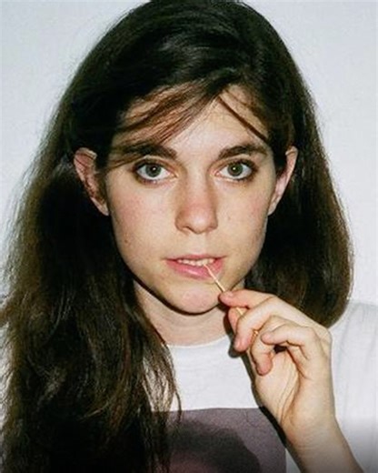 How do the one percent live? Meet the artist who pretended to be a billionaire to infiltrate NYC’s most exclusive and expensive homes, which only cater to the unbelievably wealthy and privileged. | VICE