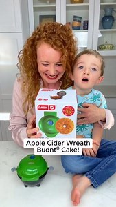 Apple Cider Wreath Bundt® Cake 🎄 Making something fun & festive with the NEW @bydash Mini Wreath Bundt® Cake Maker was a piece of cake 😉 Bursting with warm spices and that cozy, rich apple cider flavor, it was like a little holiday party in my kitchen! Love, Ms. Dash 😘😘😘 Ingredients: 1 cup boiled cider ½ cup sugar ¼ cup brown sugar 2 eggs 1½ teaspoon baking powder ½ teaspoon baking soda Pinch of salt ½ cup oil ½ cup milk of choice ½ teaspoon cinnamon ½ teaspoon nutmeg ½ teaspoon allspice Di