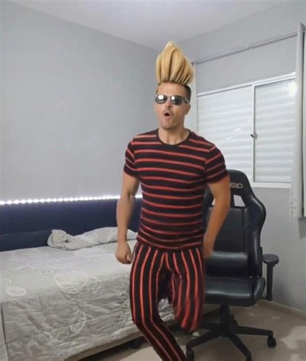 only the emote scenario #ikonik