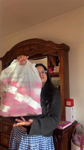 Unboxing new sandnes garn atlas yarn from mother knitter