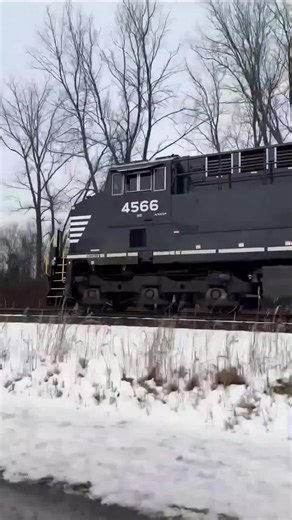 Norfolk Southern Crew: Insights on Locomotive Operations