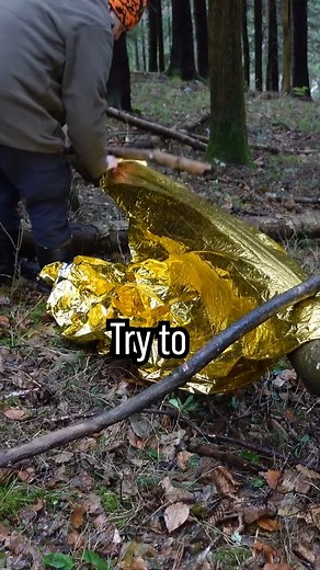 3 Things You Should Do in a Survival Situation! ⚠️🔥 #survivalhacks #survivaltips #survival | Mark Robert