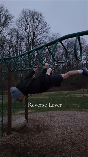 My goal is to hold a reverse lever for 20 secs. Wish me luck #reverselever #calistenics #fitness
