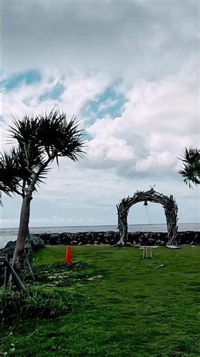 楽園の色彩※ 徳之島「ヨナマビーチ」が美しすぎる。トライアスリートも愛する透明な海と、水平線に沈む黄金の夕陽。📈 Resort Blue: Yonama Beach.