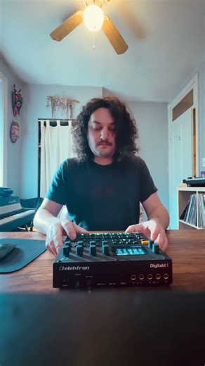 House beat on the Digitakt II