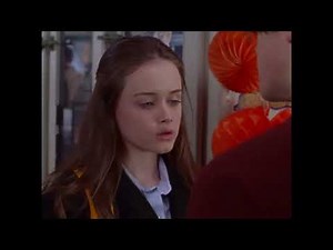 RORY & DEAN'S first kiss