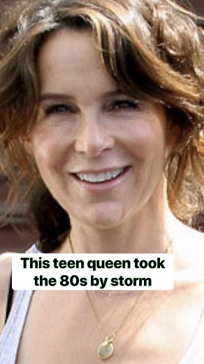 Jennifer Grey was the 80s teen queen.💃 From Dirty Dancing to Ferris Bueller — she took the whole decade by storm.#JenniferGrey #DirtyDancing #FerrisBueller #80sMovies | Real Reality Fantasy Football