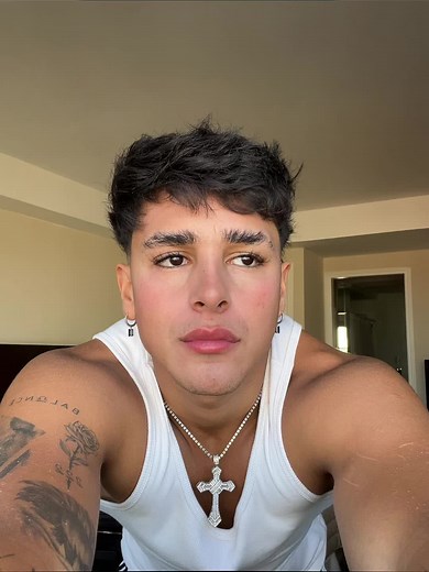 Videos de Matias Sebastian Ochoa (@matiasochoa022) con “Matías Ochoa cover Ochoa - Matias Sebastian Ochoa”