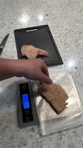 Day 17 of trying to cut a random object exactly in half 🔪🔪