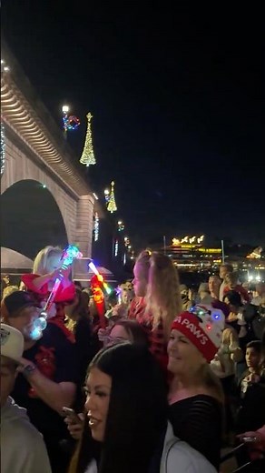 Experience The MAGIC of Lake Havasu's Festival of Lights: 1000s in Attendance!