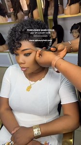 112K views · 1.2K reactions | ⚠️PRIX CHOC45000 FCFA ⚠️ Nous maîtrisons parfaitement le game du SANS COLLE c’est quand même notre CONCEPT ! Une perruque sans colle comme ça ou rien ! MAGNIFIQUE PERRUQUE SANS COLLE EFFET ULTRA NATUREL ☎️+22655606969 WHTSP Nous expédions partout dans le monde avec DHL | SP Luxury Hair | Facebook