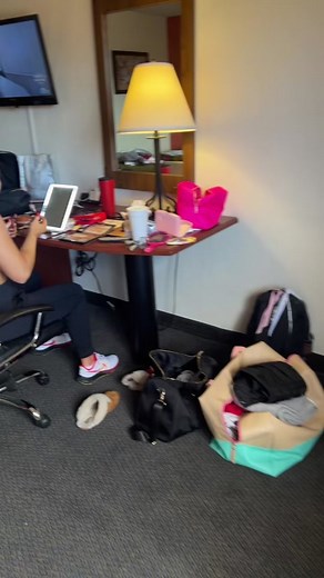 Superstitions!! #simpsoncollegegymnastics #rollstorm #teamone