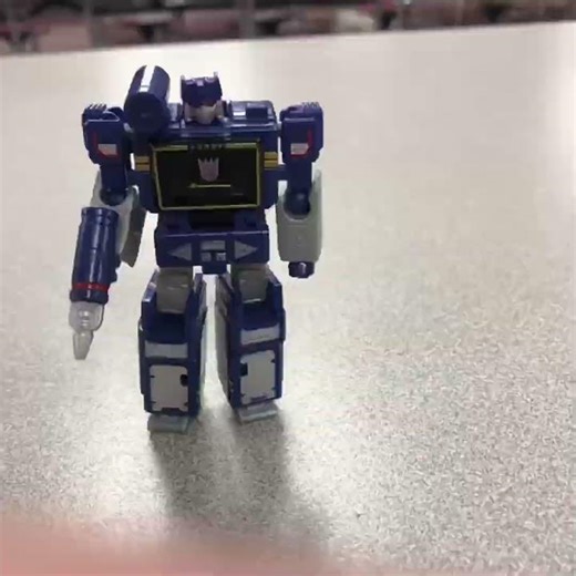 Sound wave transform stop motion