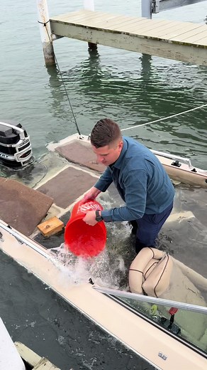 Little Boat Officially Sank – Funny Boat Life Clip
