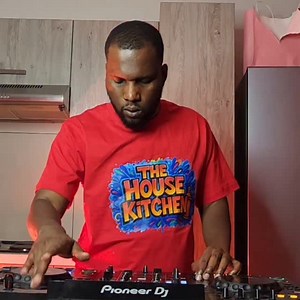 143 reactions · 7 comments | The House Kitchen mixed by Rhulani something about you 3 step remix | Gang Digitals | Facebook