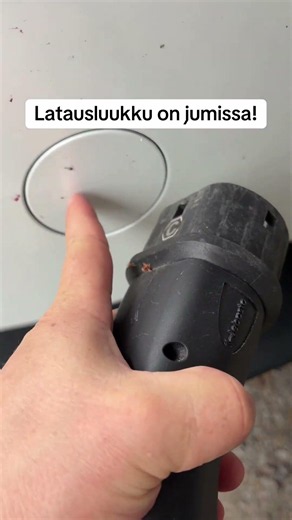 Miten tää aukee??