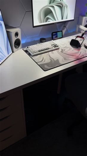 Got some new stuff for the setup..! #gamingsetup #gamingroomsetup #techtok #setup #fyp