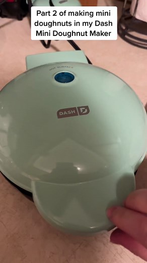 Homemade Mini Doughnuts with Dash Mini Donut Maker