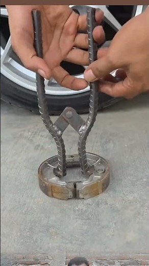 This tool makes it easier to install brake pads
