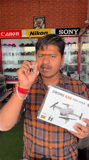 camera spot bijapur on Instagram: "@camera_spot_bijapur_ . . . . #canonphotography # #trending #nikonphotography #nikonphotography📷 #photooftheday #instagood Ease of Use: The camera includes a Scene Intelligent Auto mode that automatically selects the best settings for the scene, and a built-in Feature Guide to help new users learn. An accompanying EOS Companion smartphone app provides interactive tutorials and assignments to enhance photographic skills. Image Quality: The large APS-C sensor pr