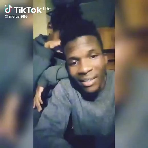 Unique Hand Gestures in Dance Performance