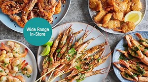 If prawns are on the menu, this video will tell you how to prepare them perfectly. Brought to you by Zola Nene. Because #Checkers is for everything Easter. | Checkers