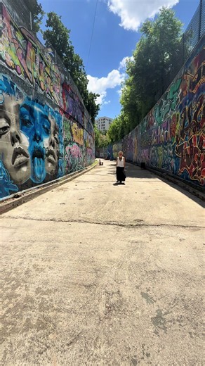 Pasajul Lujerului, pictat în cadrul Streetwise Festival 2025 TikTok
