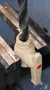 325K views · 481 reactions | Repairing Broken PVC Pipe | Science, Tech and Universe | Facebook