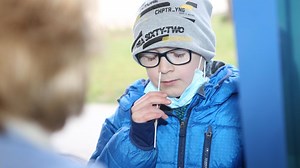 Corona-Tests kostenlos in der Kita: Welcher Test ist gut für Kinder?