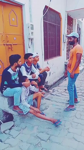 manish sir pe bumb rakh dya jai to kiya fatega #fouryoupag #tiktok_india #ShareTheCare #nareshgupta519