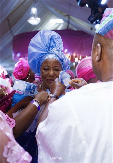 A joyful send-off, Lagos style. We had the joy of capturing a heartfelt and high-spirited celebration of Mrs. Oluwafunmilayo Ajoke Wright. It was a beautiful blend of legacy, love, and just the right amount of party pepper, where every song, every smile, and every dance step told the story of a woman deeply loved and joyfully remembered. MC: @thecorporatemc Live Band: @veentagebandofficial Decor: @honeygee_concepts Planner: @eventbyprobee Rentals: @honeygeerentals Lighting : @lightup_byld Venue: